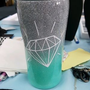 Meet your Posher, Janice